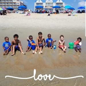 Meet your Posher, Sharon